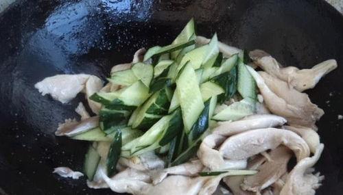 平菇和占瓜一起吃吗,营养互补的美食探索