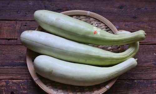 吃二斤瓜,二斤瓜果尽享清凉时光